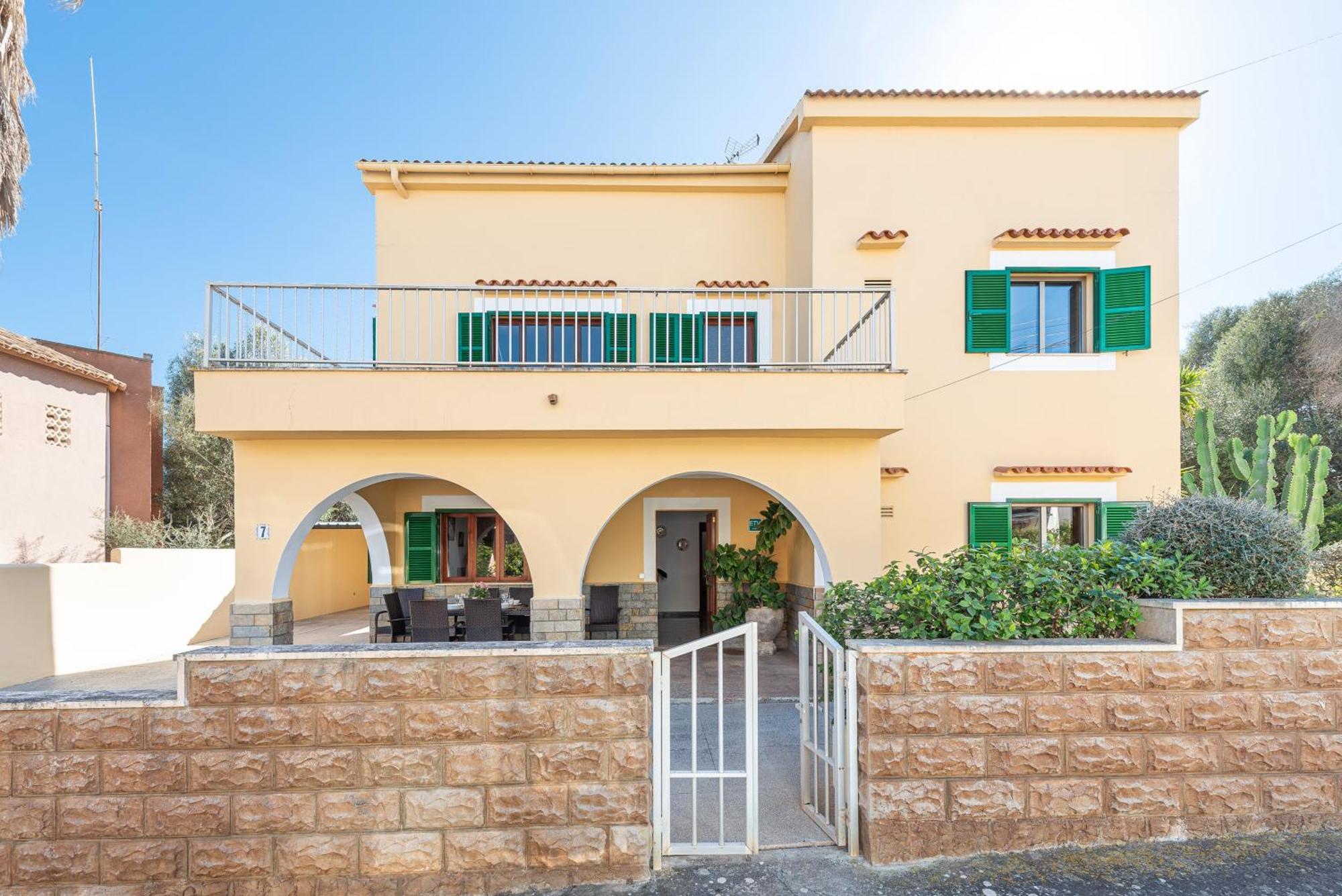 Tradicional Villa Calamar 7 Puerto Colom Exteriör bild